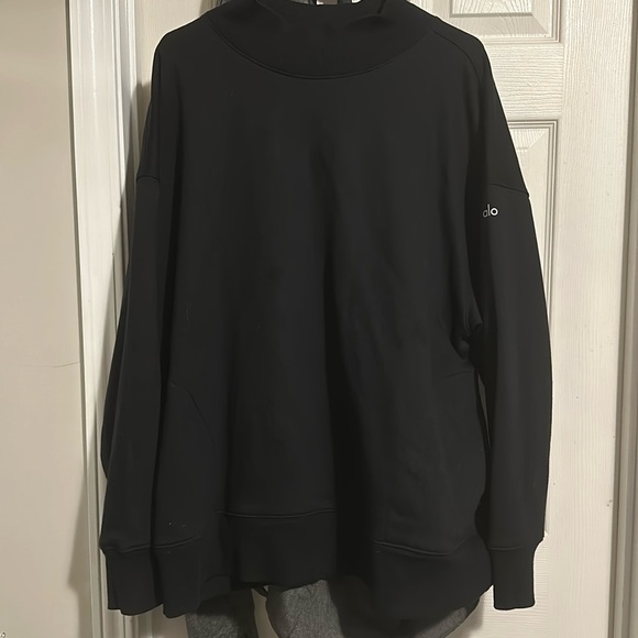 NWT Alo yoga refresh pullover Large with pockets - Picture 4 of 6